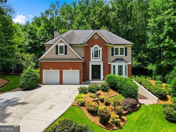 main picture of 6955 Black Fox Lane, Cumming