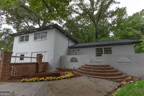 2503 Whites Mill Road, Decatur