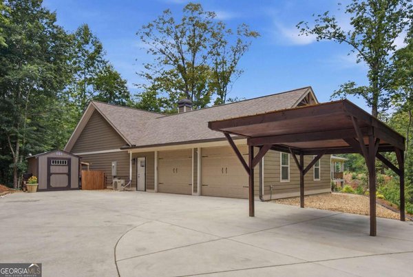 22 Logsplitter Pass, Dahlonega