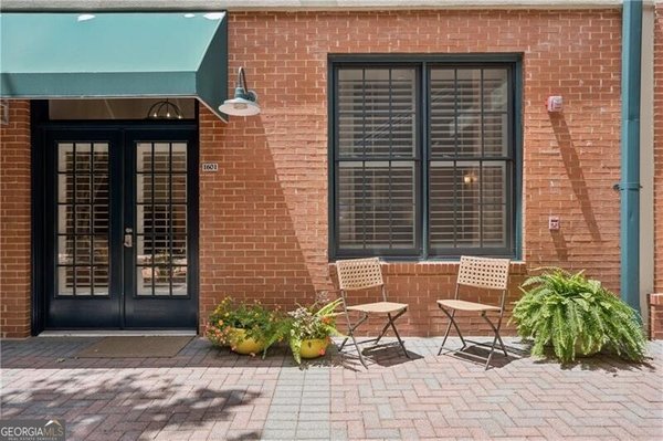 1601 Liberty Lane, Roswell
