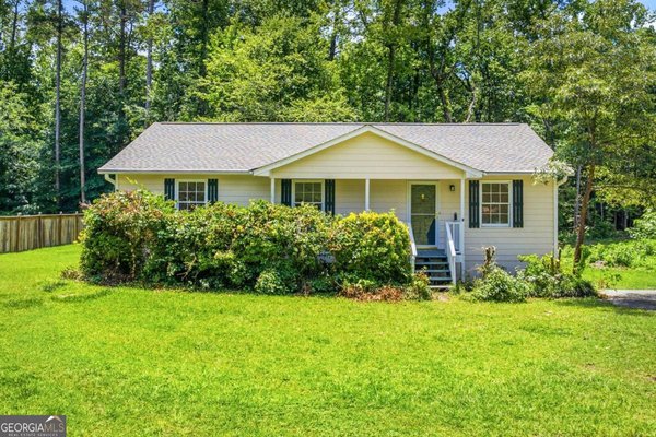 864 Whitehall Drive, Lawrenceville