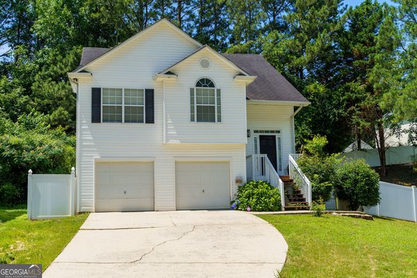 2706 Waymar Drive, Marietta