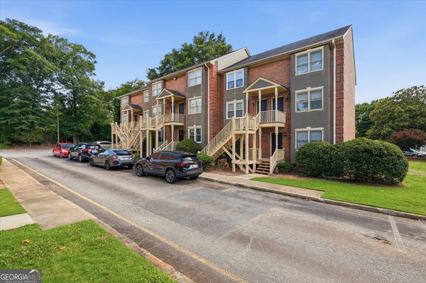 935 Baxter Street, Athens