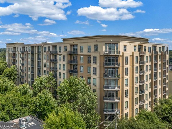 711 Cosmopolitan Drive, Atlanta