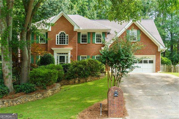 10785 Tuxford Drive, Alpharetta