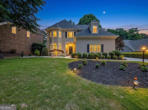 770 Glen Royal Dr, Roswell