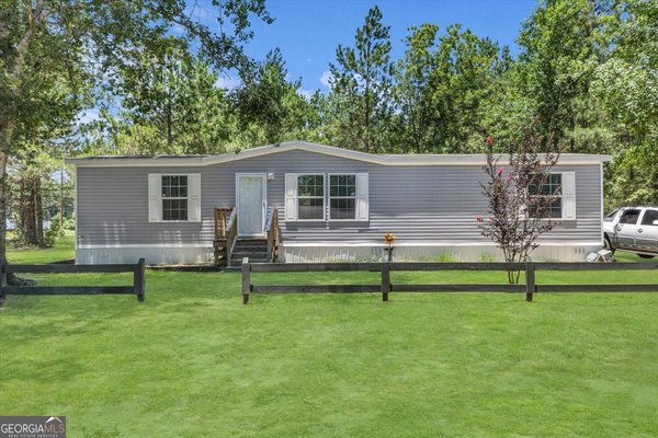 810 Simpsontown Road, Newington
