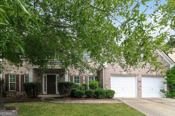911 Queensbrooke Way, Mableton