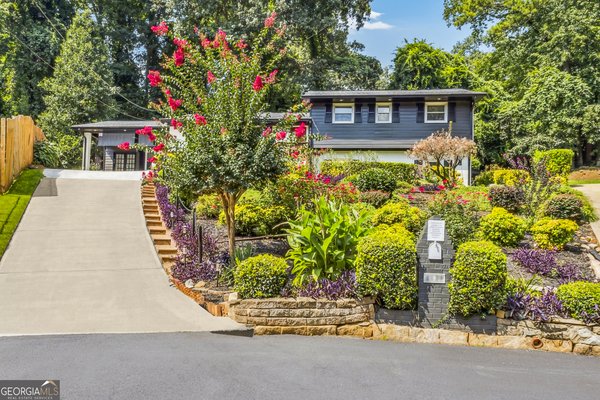 2139 Cedarbrook Court Atlanta