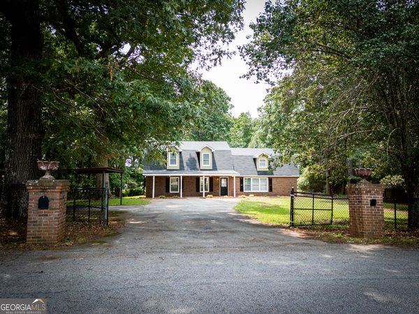 20 Ellis Trail Covington
