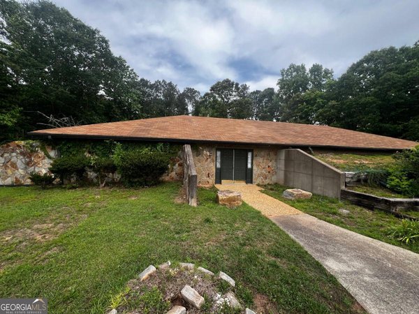 4391 Leola Road, Douglasville