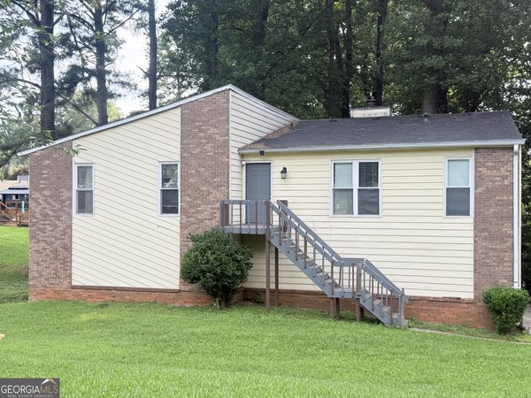 976 Bernice Court, Lawrenceville