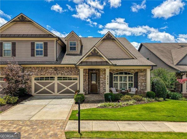 main picture of 3210 Celebration Boulevard, Suwanee