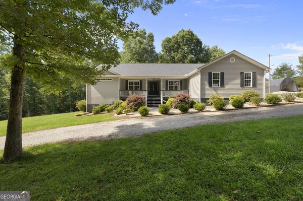 2502 Flat Shoals Road Conyers