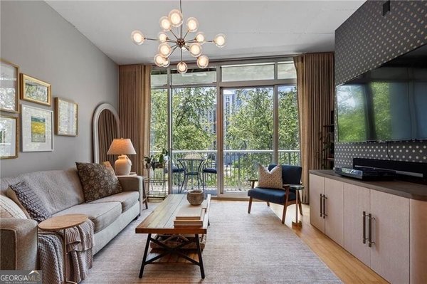 44 Peachtree Place, Atlanta