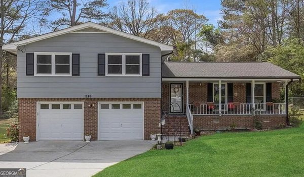 1249 Renee Dr, Lilburn