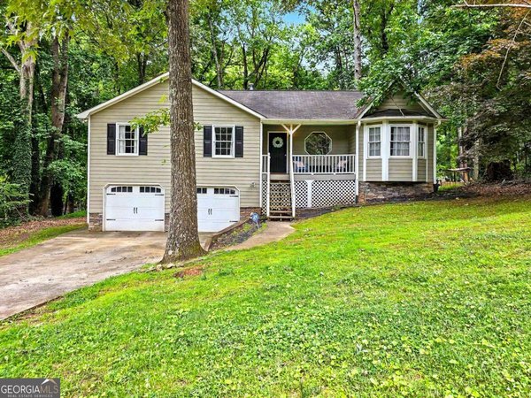 916 Little River Lane, Woodstock