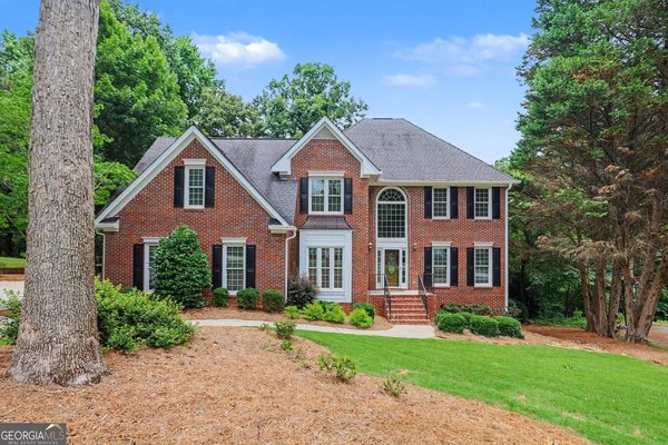 5008 CHAPEL LAKE Circle, Douglasville