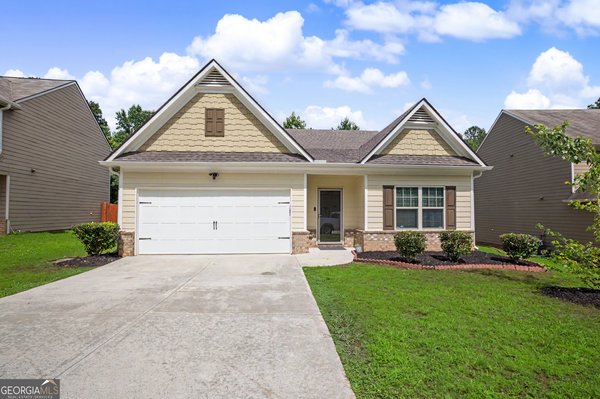 6526 Saint Mark Way, Fairburn