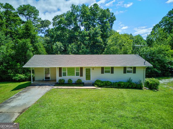451 Defoor Road, Toccoa