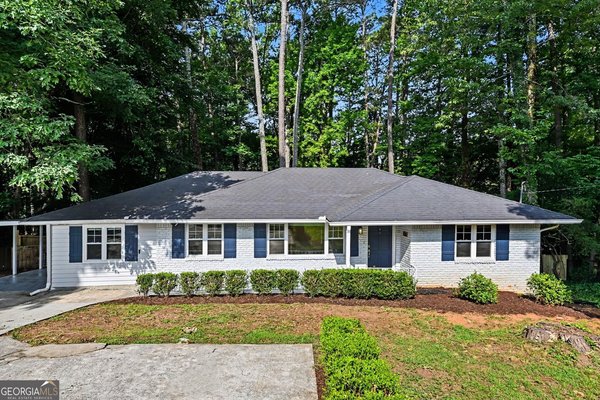 924 Valley Brook Road, Decatur
