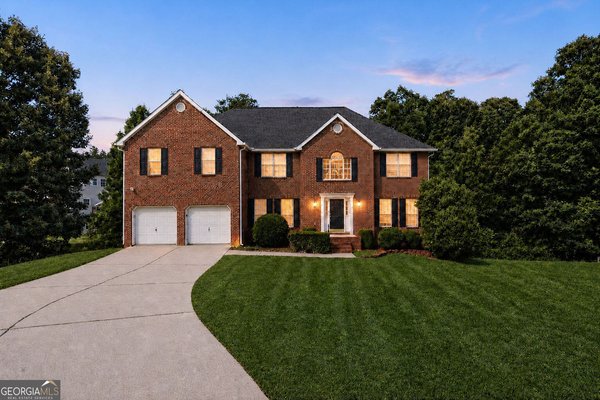 267 Lakeview Place Stockbridge