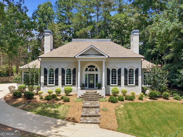 180 Pebble Beach Drive Fayetteville