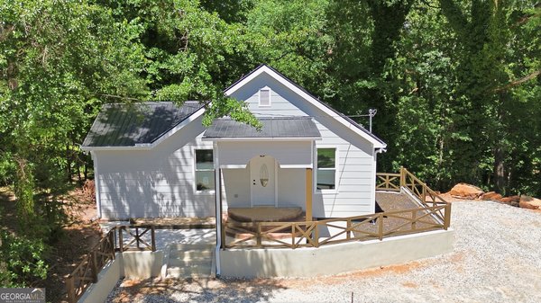162 Falls Road, Toccoa