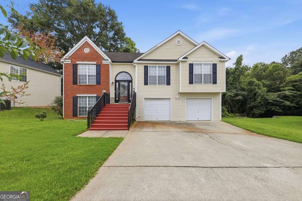 5922 Waggoner Court Rex