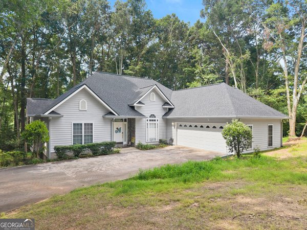 393 Brookwood Drive Lavonia