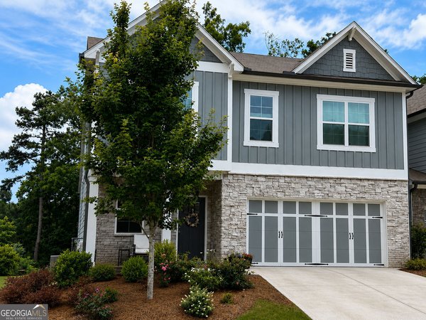201 Lakeside Place, Canton