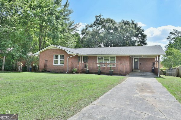 2002 Marilon Drive Columbus
