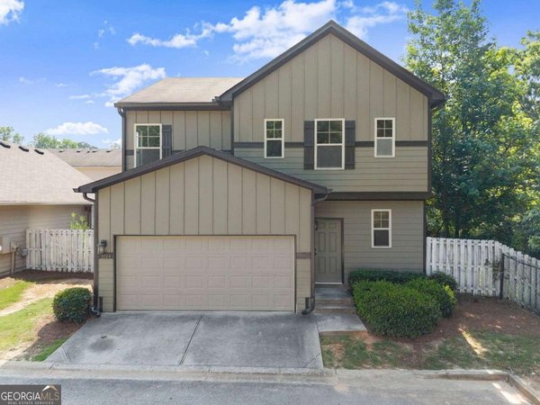 main picture of 3724 Humber Court, Cumming