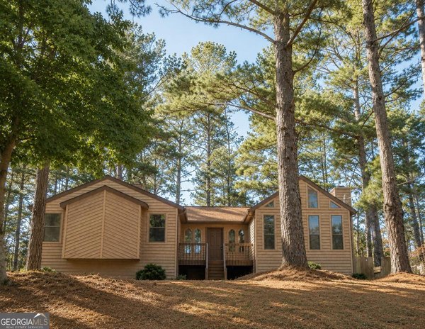 1081 Oak Road, Lilburn