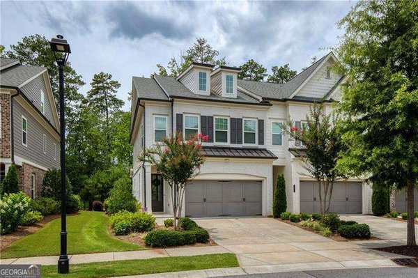 Picture of Neighborhood HARLOW in Roswell, GA