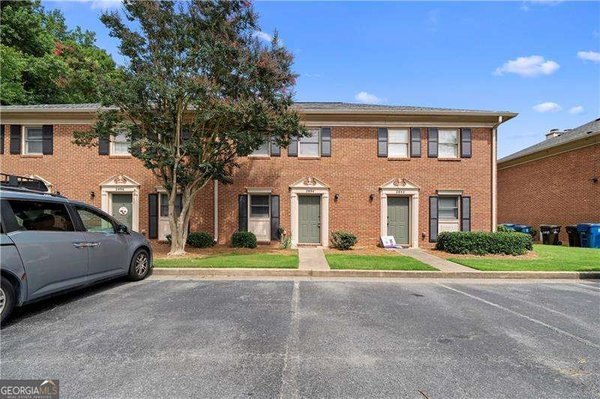 2894 Webb Bridge Road Alpharetta