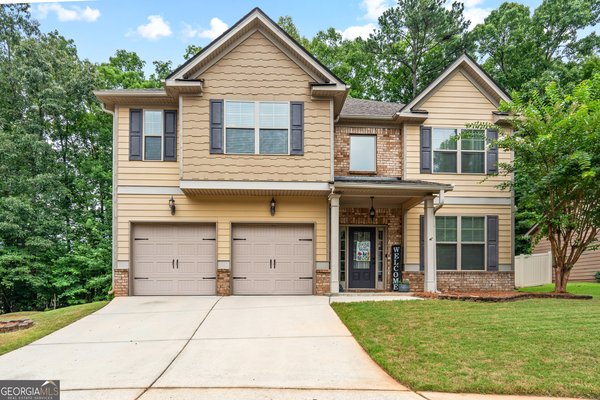 108 Village Place, Newnan