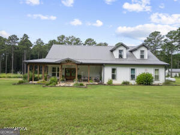 138 Posey Drive, Gray