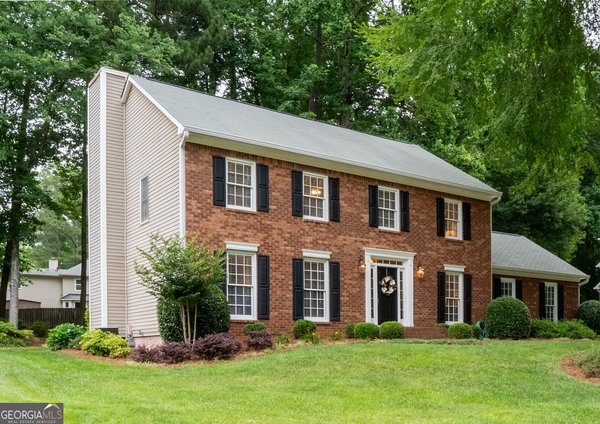 322 Walnut Grove Peachtree City