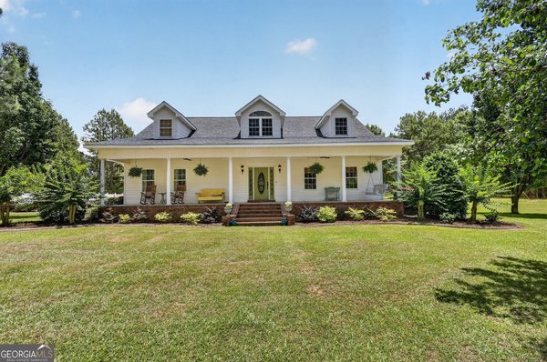 300 Johnson Drive, Sylvania