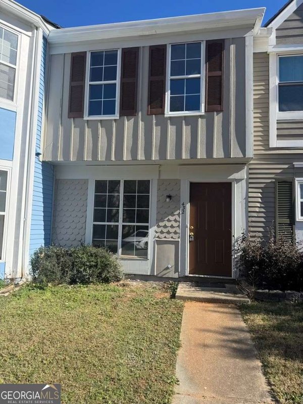 432 Prince Of Wales Stone Mountain
