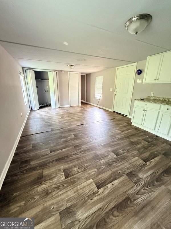30 Winston Way Hampton