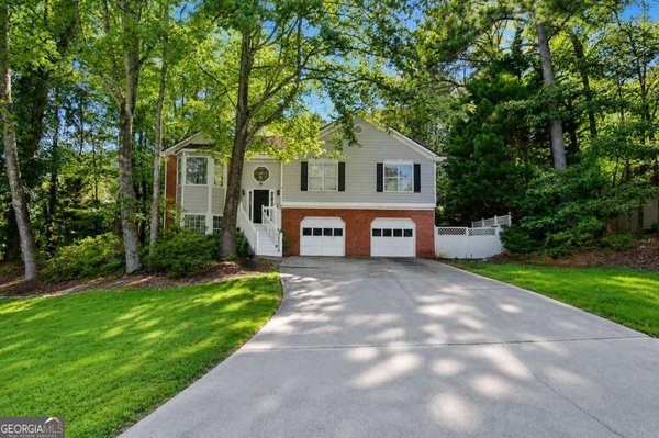 4170 Gables Place, Buford