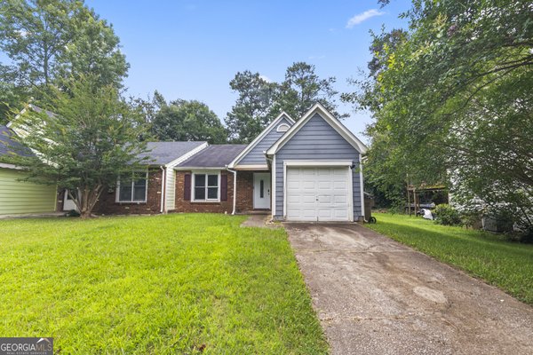 8022 Creekstone Way Riverdale