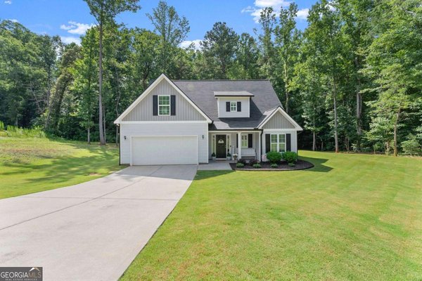 main picture of 121 Mountain Creek Drive, Maysville