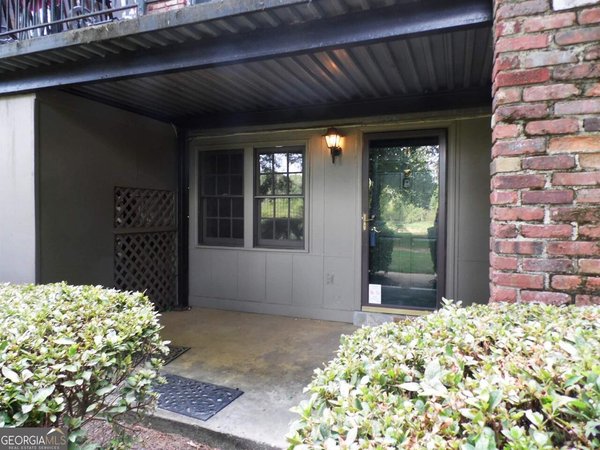 main picture of 3101 Colonial Way, Atlanta