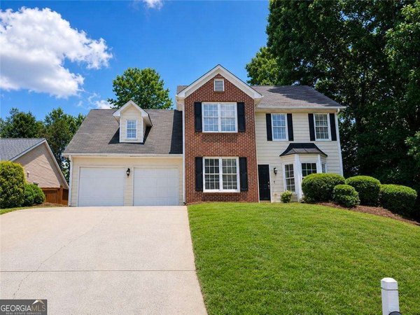 3925 Riversong Drive Suwanee