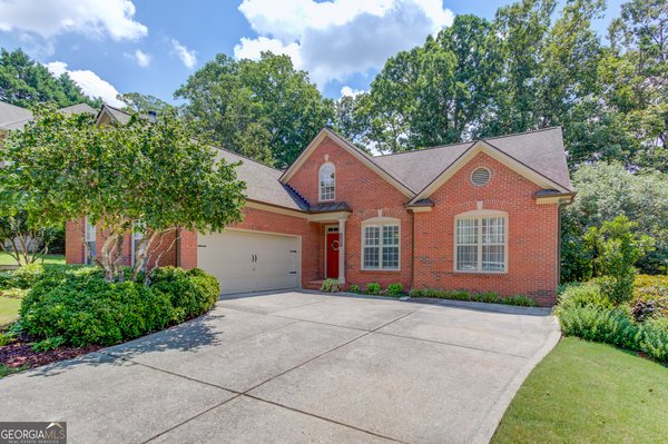 main picture of 2515 Chandler Grove Drive, Buford