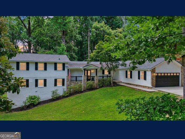 4113 Ashwoody Trail, Brookhaven