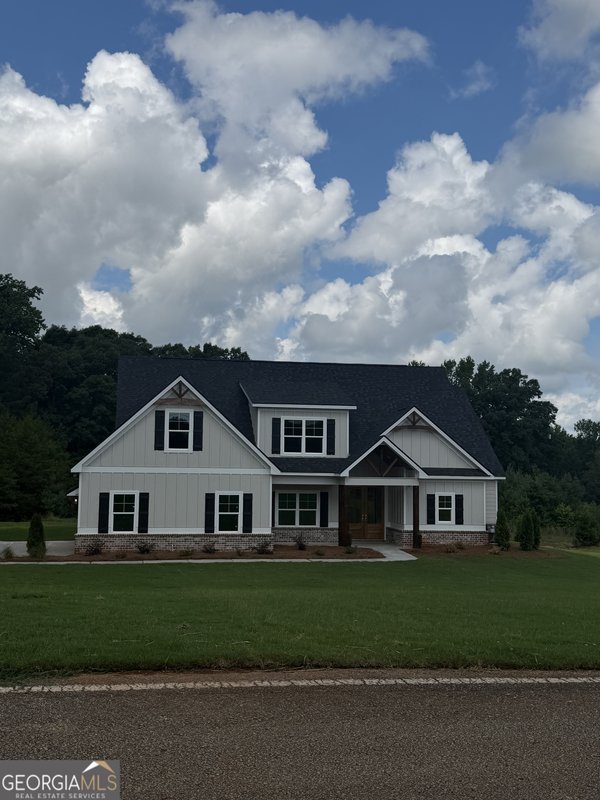133 Twin Oaks Drive, Hampton